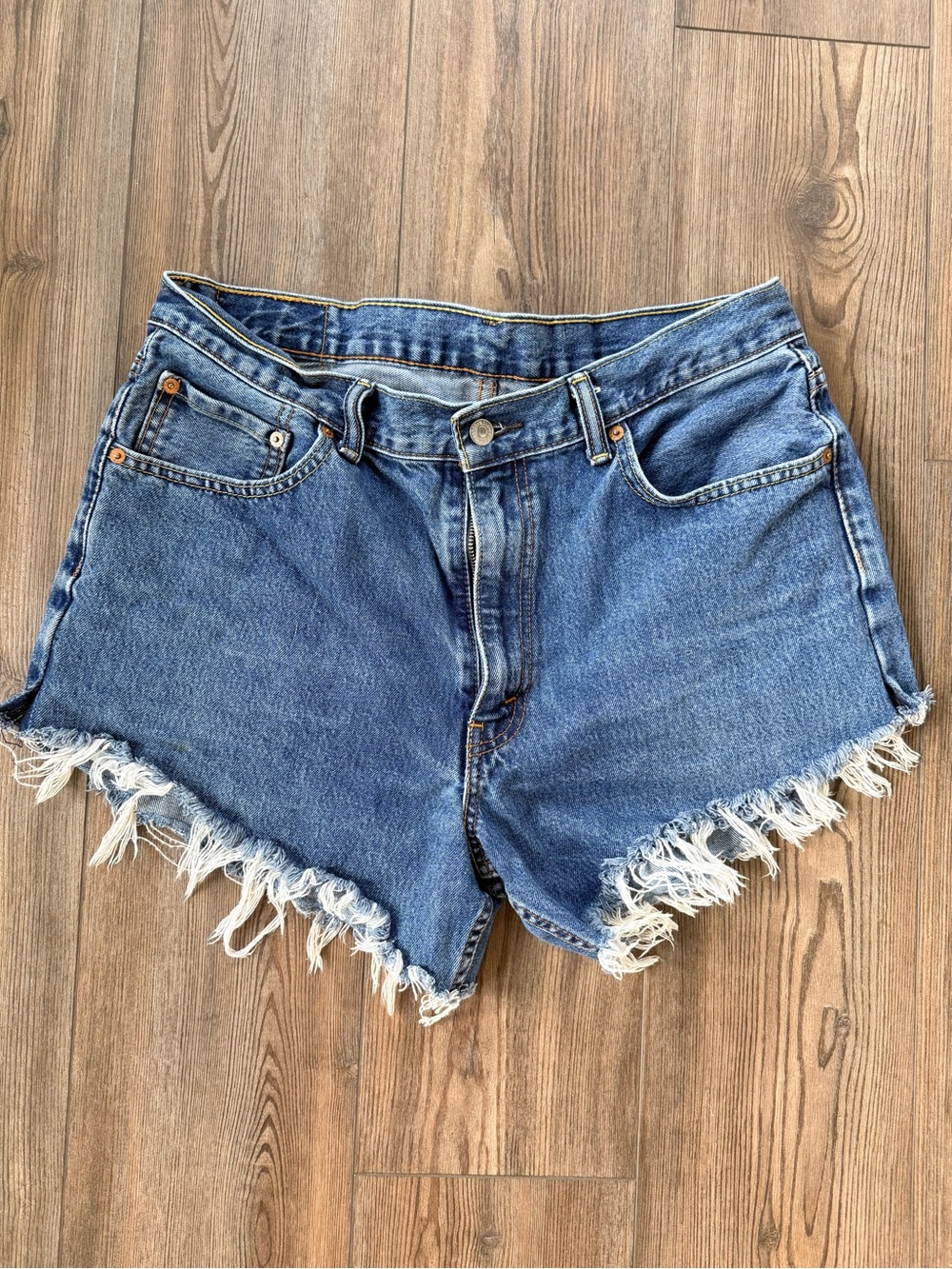 Levi's Mixed Blue Denim Cutoff Shorts Bundle - Women - Picture 4 of 11